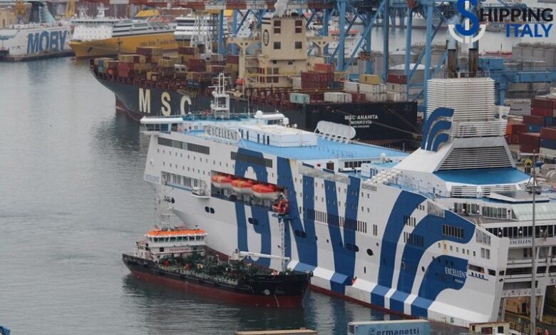 Terminal maritime avec navires GNV et MSC