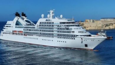 US Cruise Ship SEABOURN