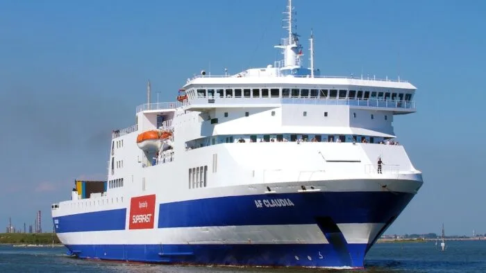 AF-Claudia-Nouveau-ferry-AML-pour-les-MRE-cet-été_-et-votre-véhicule-part-avec-vous