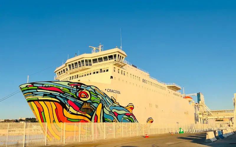 Découvrez les nouvelles modalités des traversées Marseille-Alger avec Nouris Elbahr. Reportées au 7 