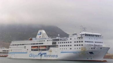 Le ferry « Tassili II » d’Algérie ferries retenu à Marseille par les Affaires maritimes