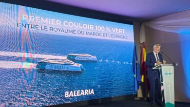 وتتكرر فضيحة شركة Baleària:احتجاز نحو 300 مسافر لأكثر من ثلاث ساعات داخل العبّارة السريعة “Cecilia Payne”