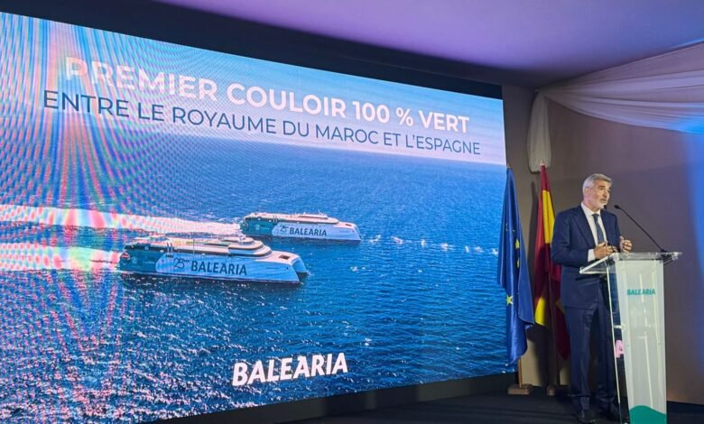 وتتكرر فضيحة شركة Baleària:احتجاز نحو 300 مسافر لأكثر من ثلاث ساعات داخل العبّارة السريعة “Cecilia Payne”